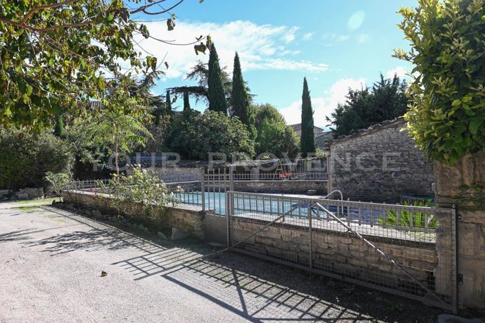 Image No.2-6 Bed House for sale