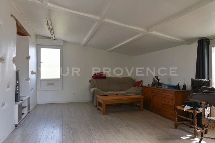 Image No.20-6 Bed House for sale