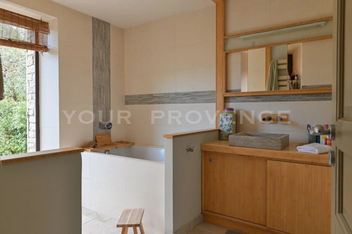 Image No.12-4 Bed House for sale