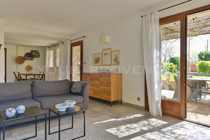 Image No.8-2 Bed House for sale