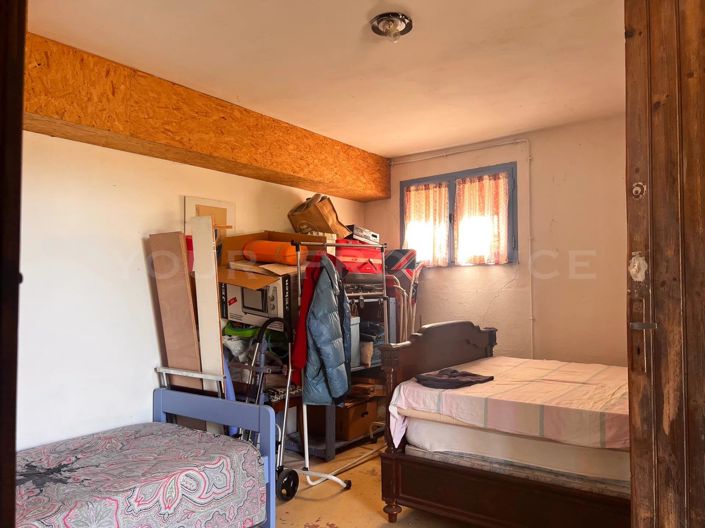 Image No.13-2 Bed House for sale