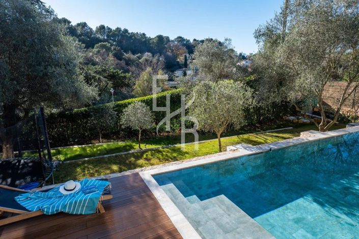 Image No.29-4 Bed House for sale