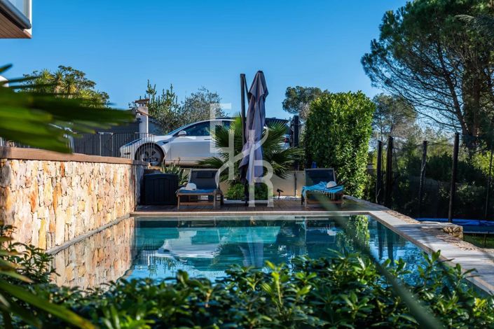 Image No.31-4 Bed House for sale