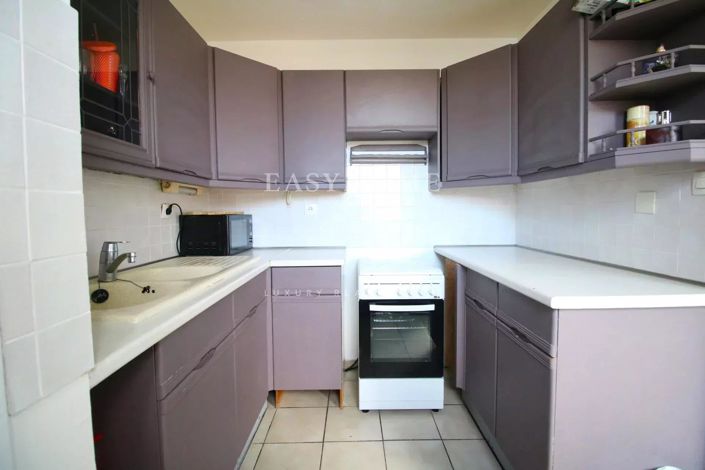 Image No.4-Apartment for sale