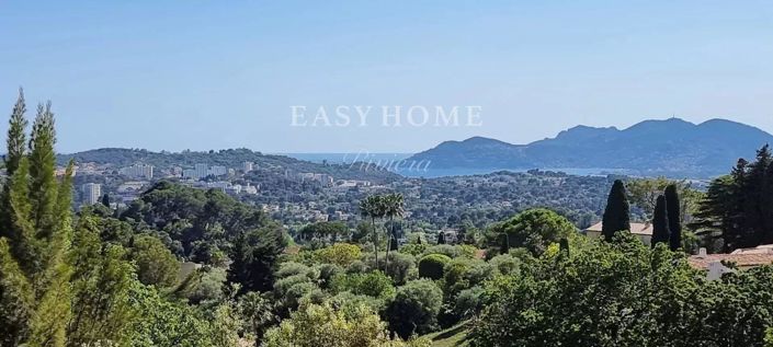 Image No.4-5 Bed House for sale