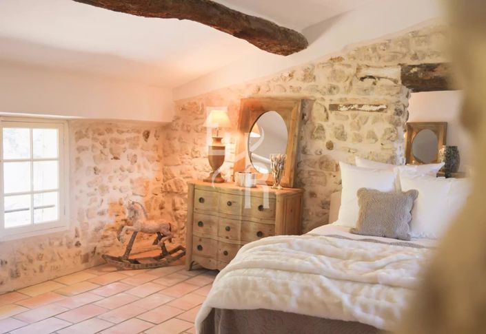 Image No.14-5 Bed House for sale