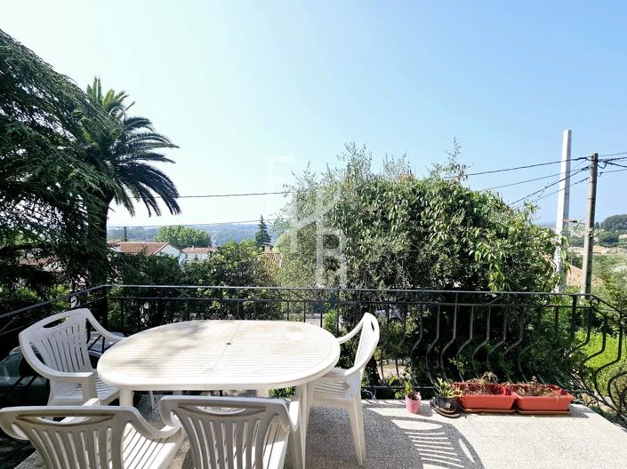 Image No.1-3 Bed House for sale