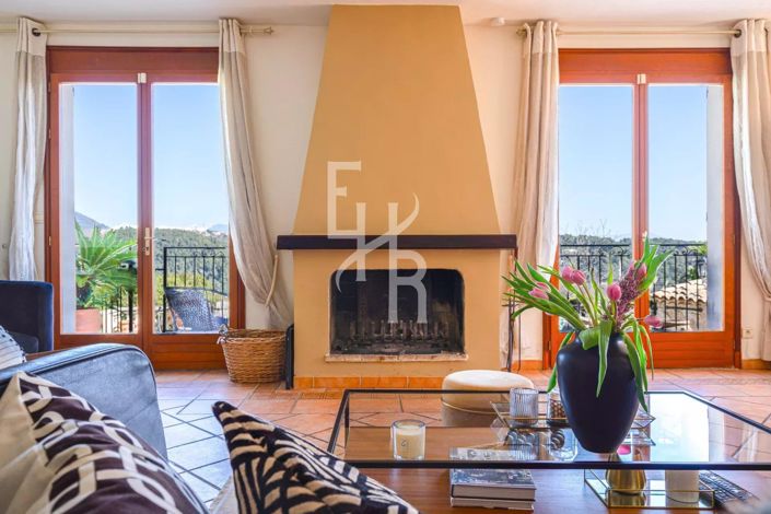 Image No.4-4 Bed House for sale