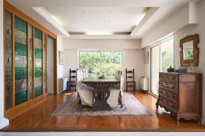 Image No.11-4 Bed House for sale