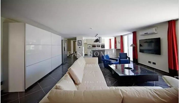 Image No.15-House for sale