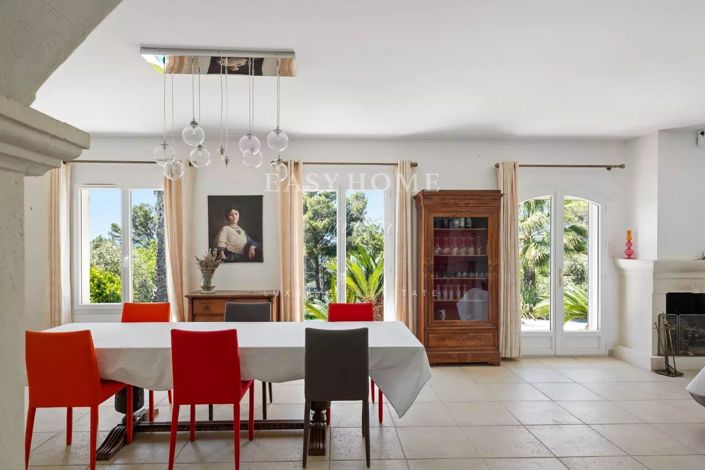 Image No.7-4 Bed House for sale