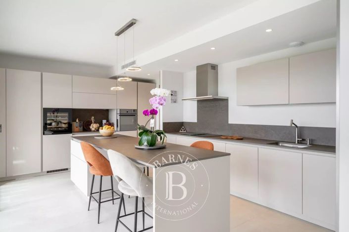 Image No.5-Maison de 5 chambres à vendre à Saint-Raphael