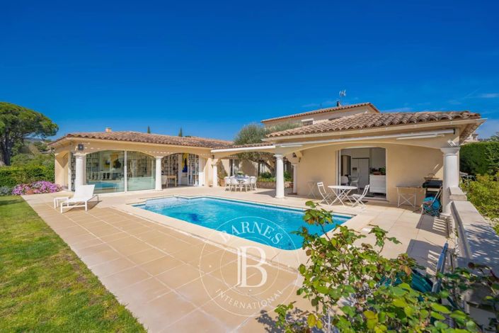 Image No.1-5 Bed House for sale