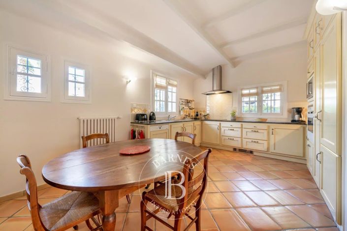 Image No.5-Maison de 6 chambres à vendre à Saint-Raphael