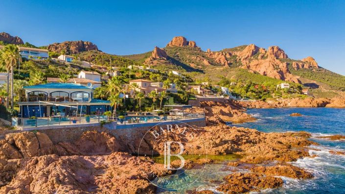 Image No.2-3 Bed House for sale