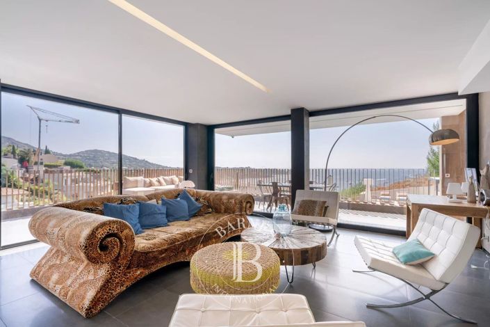 Image No.3-Maison de 5 chambres à vendre à Saint-Raphael