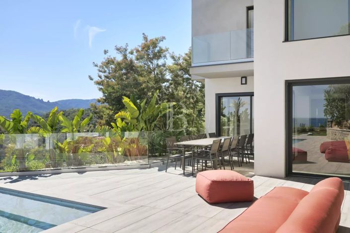 Image No.10-Maison de 5 chambres à vendre à Mandelieu-la-Napoule