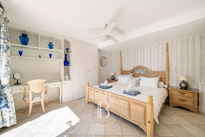 Image No.7-4 Bed House for sale