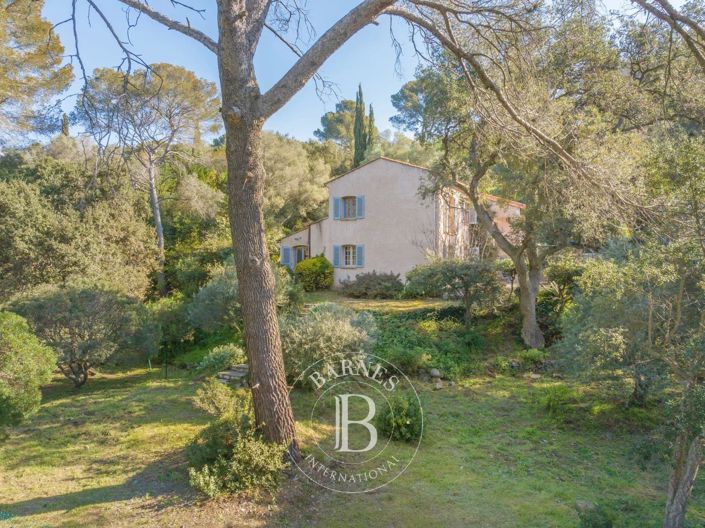 Image No.7-6 Bed House for sale