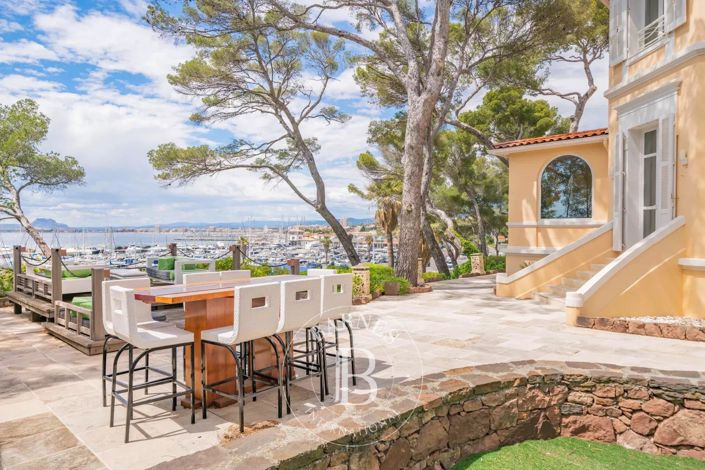 Image No.11-Maison de 8 chambres à vendre à Saint-Raphael