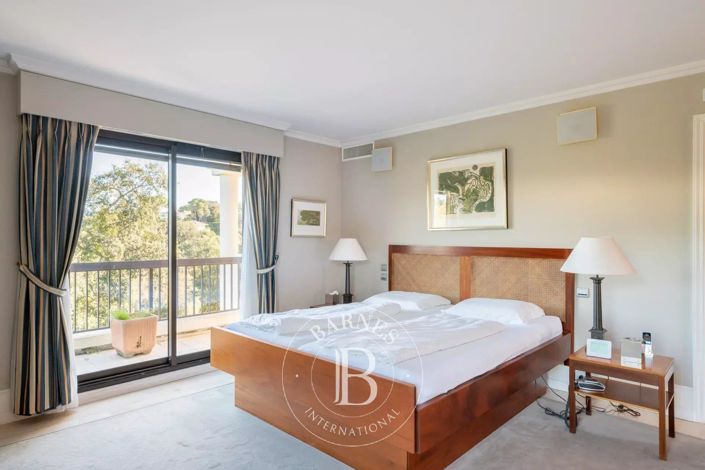 Image No.6-3 Bed Apartment for sale