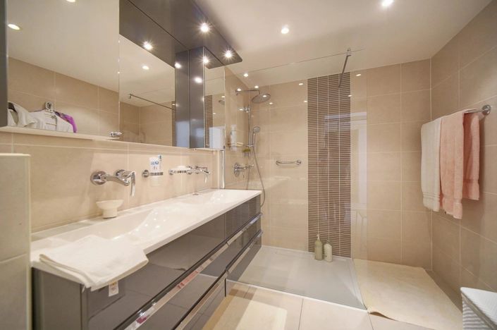 Image No.14-2 Bed Apartment for sale