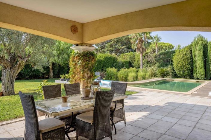 Image No.3-4 Bed House for sale