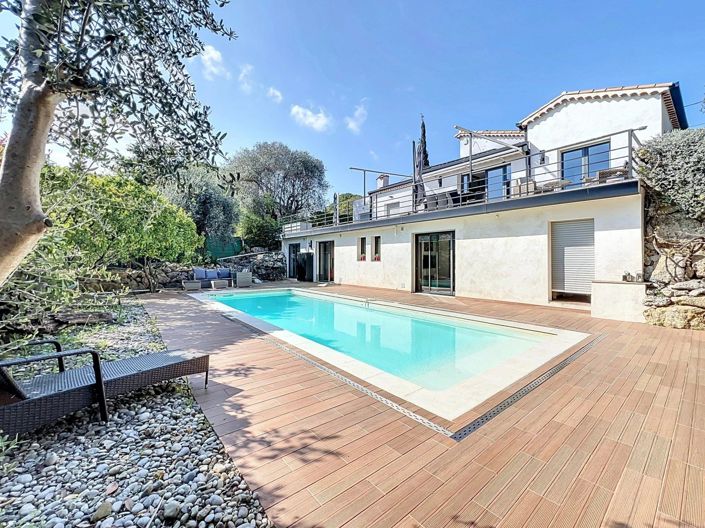 Image No.42-4 Bed House for sale