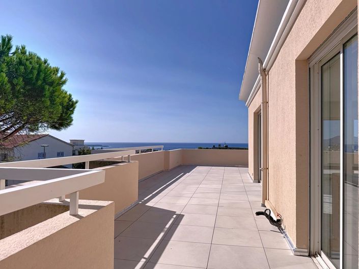 Image No.3-Appartement de 3 chambres à vendre à Le Cannet