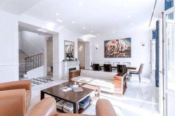 Image No.2-4 Bed House for sale