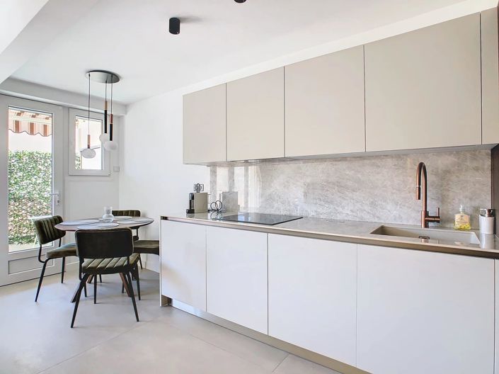 Image No.4-Appartement de 2 chambres à vendre à Cannes