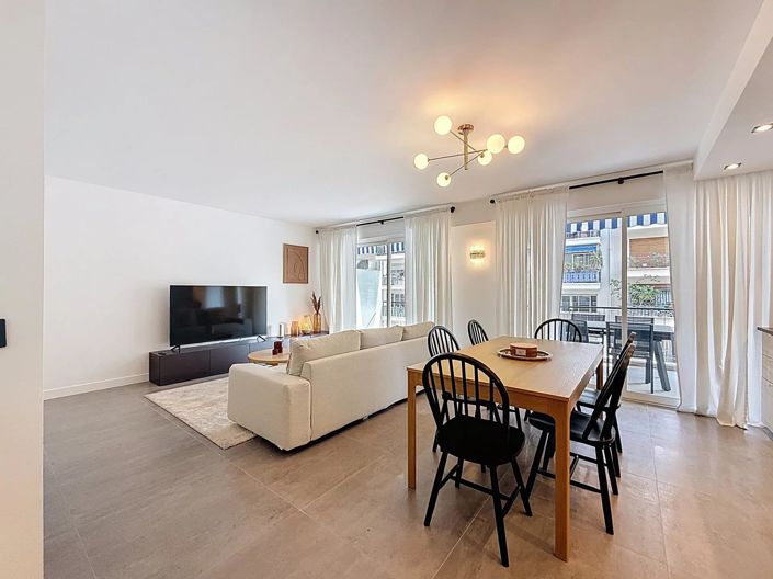 Image No.10-Appartement de 3 chambres à vendre à Le Cannet