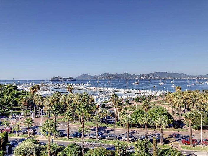 Image No.11-3 Bed Apartment for sale