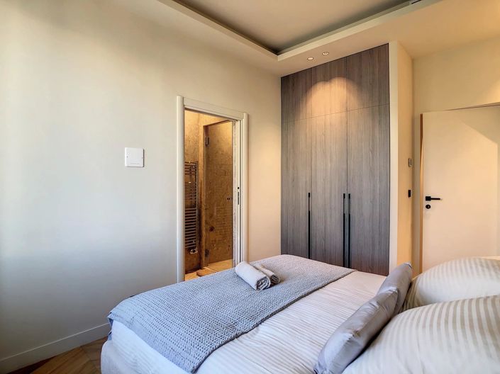 Image No.20-3 Bed Apartment for sale