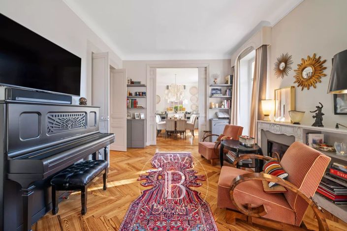 Image No.8-4 Bed Apartment for sale