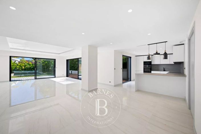 Image No.4-Apartment for sale