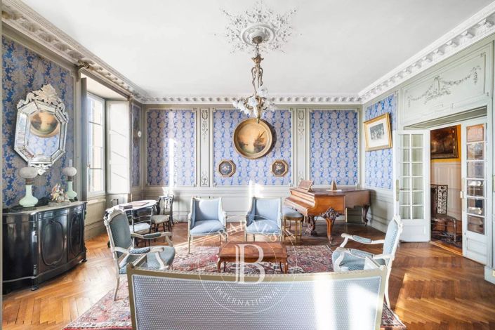 Image No.5-4 Bed Apartment for sale