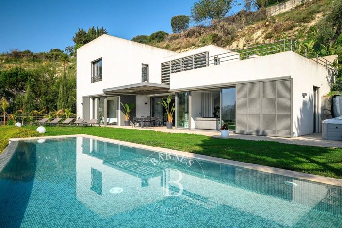 Image No.17-House for sale