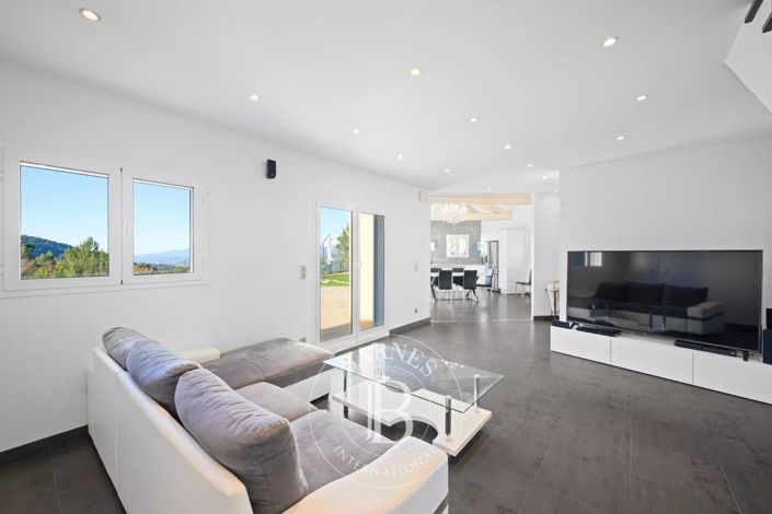 Image No.4-Maison de 4 chambres à vendre à Èze