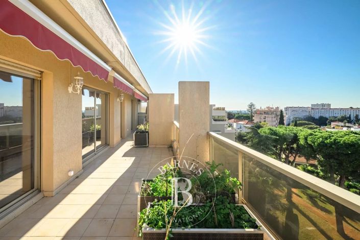 Image No.4-3 Bed Apartment for sale