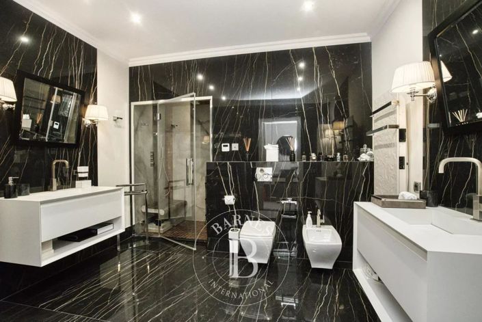 Image No.19-House for sale