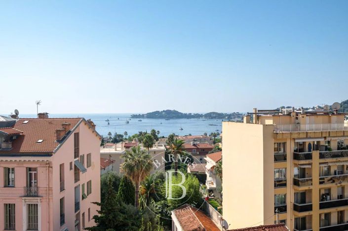 Image No.24-2 Bed Apartment for sale