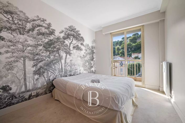 Image No.25-2 Bed Apartment for sale