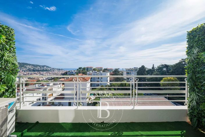 Image No.2-3 Bed Apartment for sale