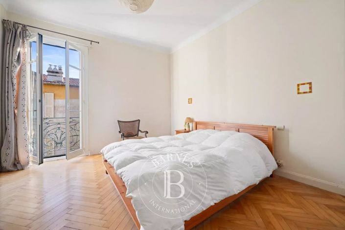 Image No.11-Maison de 4 chambres à vendre à Nice