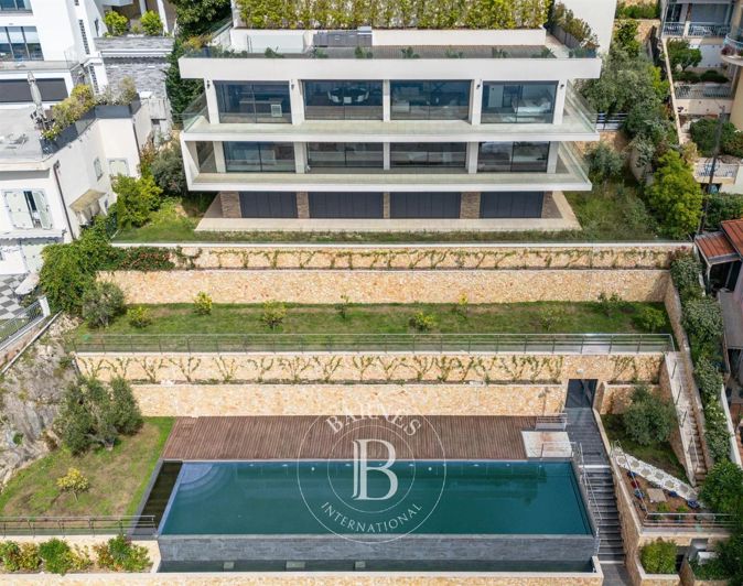 Image No.11-5 Bed Apartment for sale