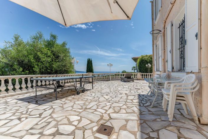 Image No.2-6 Bed House for sale