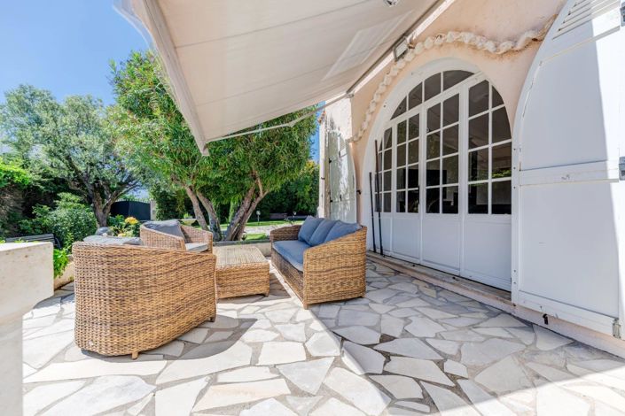 Image No.22-6 Bed House for sale