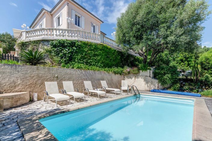 Image No.3-6 Bed House for sale