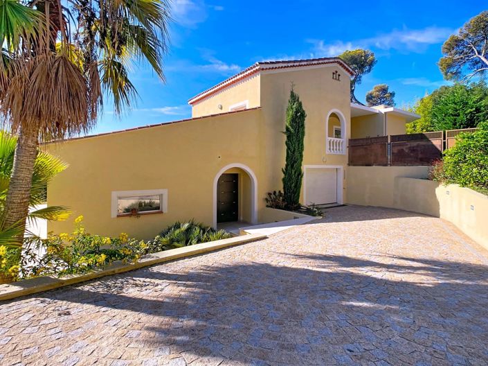 Image No.11-House for sale